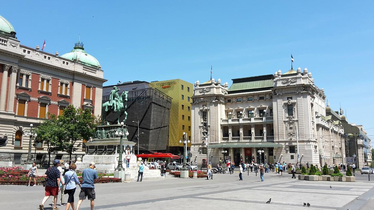 De Luxe Republic Square Apartment Of 100Sqm 贝尔格莱德 外观 照片